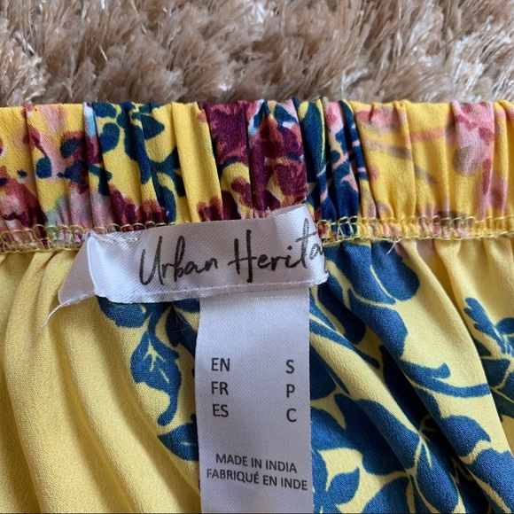 Off Shoulder Puff Peasant Urban Heritage Dress - Picture 3 of 4